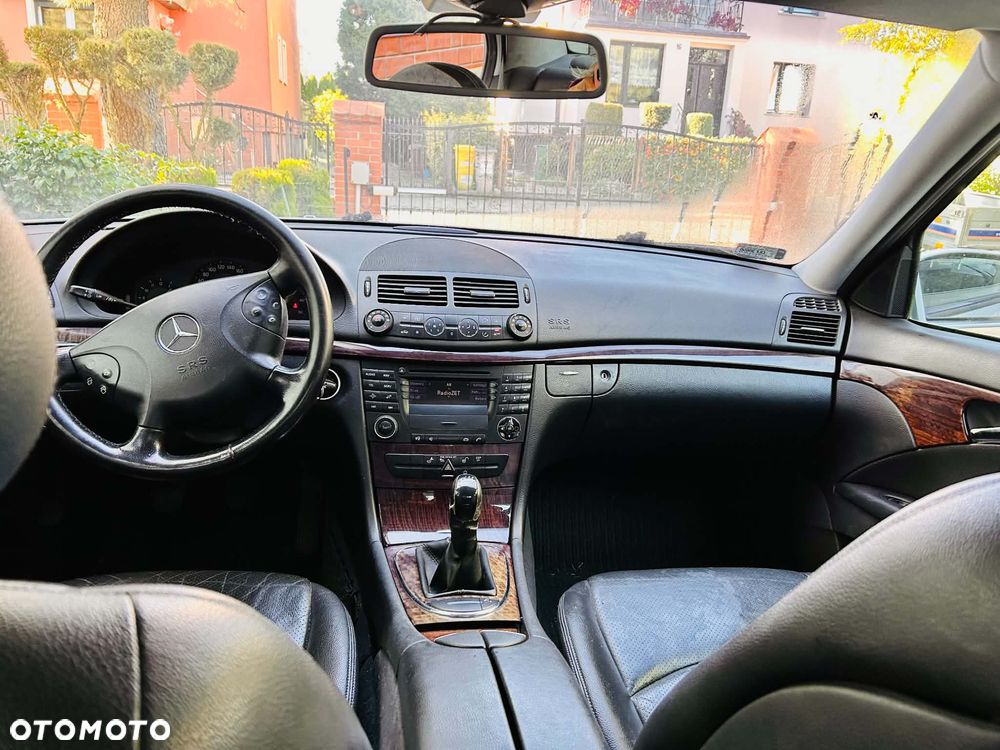 Mercedes-Benz Klasa E 200 CDI Elegance - 8