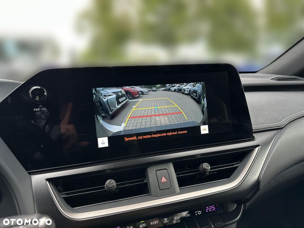 Lexus UX 300h F Sport Design - 20