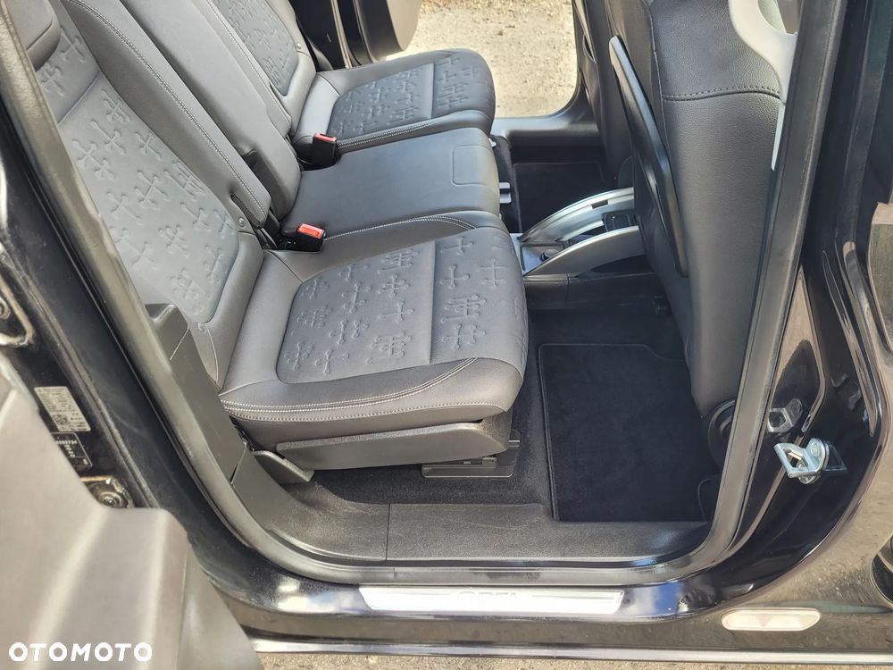 Opel Meriva 1.4 T Cosmo - 23