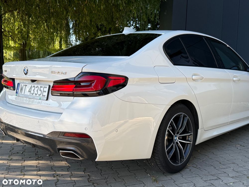 BMW Seria 5 520d xDrive MHEV M Sport sport - 13