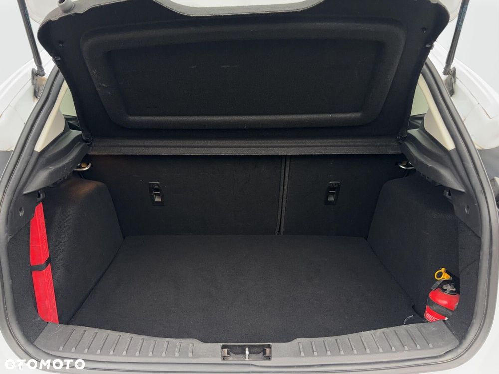 Ford Focus 1.5 TDCi Trend - 9