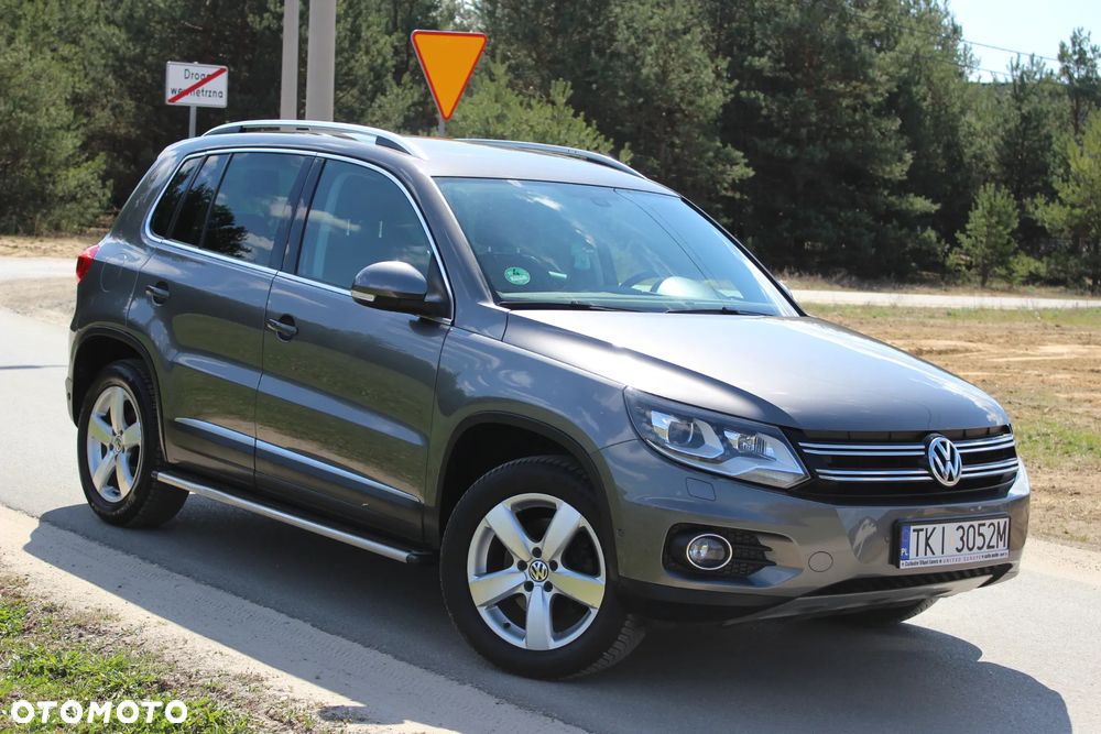 Volkswagen Tiguan 2.0 TDI DPF 4Motion BlueMotion Technology Lounge Sport & Style - 36