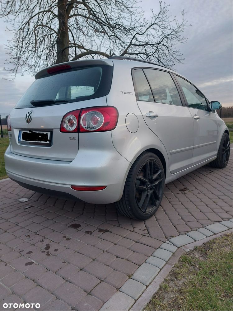 Volkswagen Golf - 4