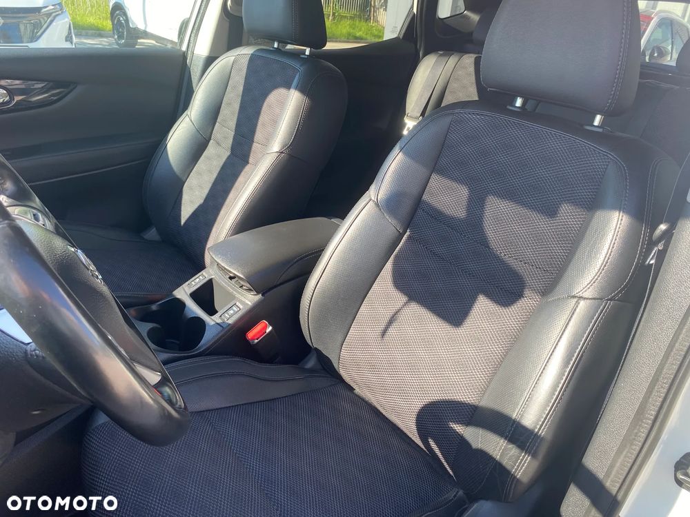 Nissan Qashqai - 17