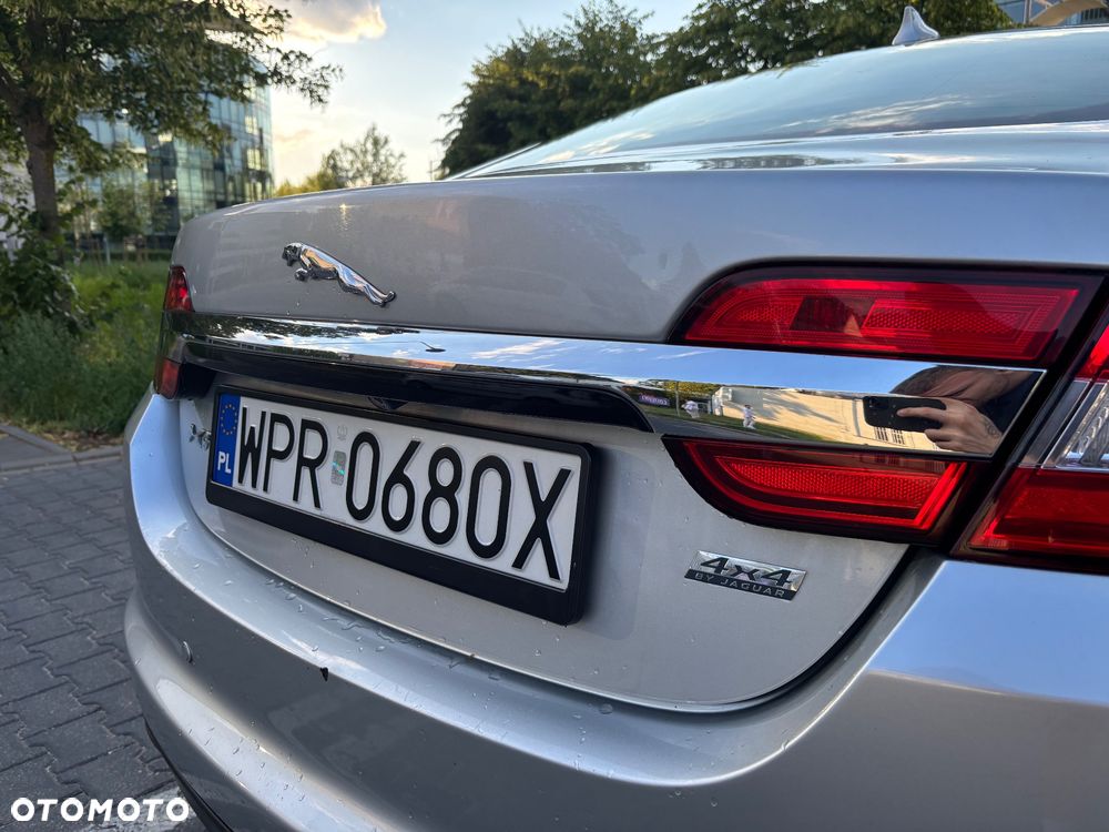 Jaguar XF 3.0 T AWD Premium Luxury - 8