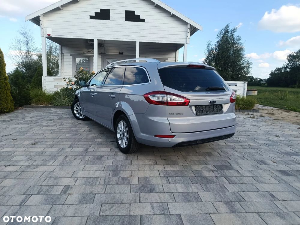 Ford Mondeo 2.0 TDCi Titanium - 19