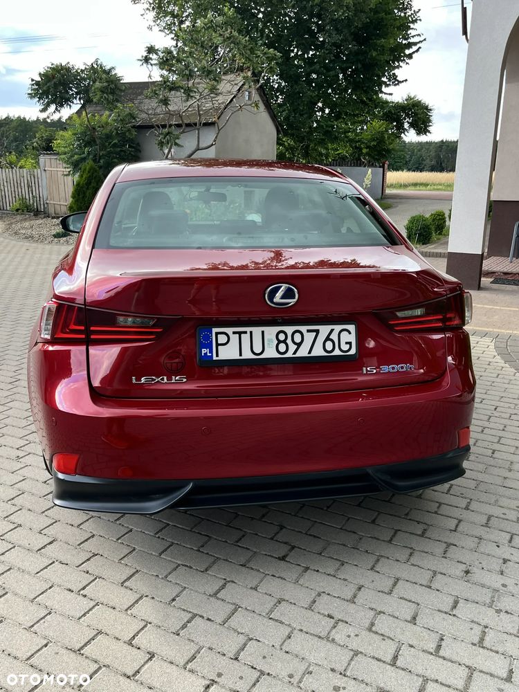 Lexus IS 300h Elite - 2