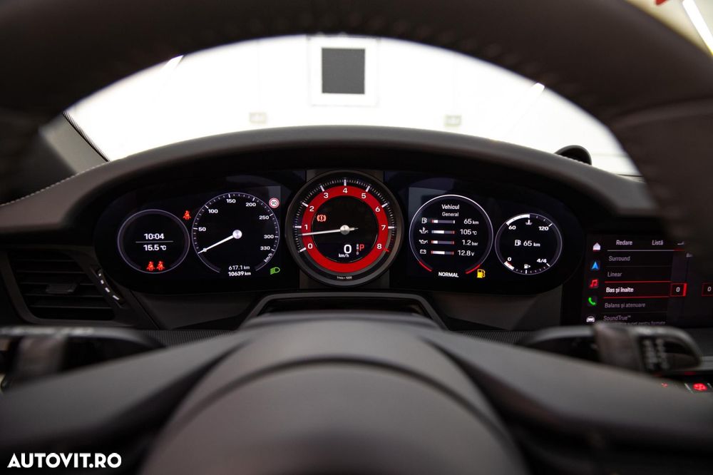 Porsche 911 Carrera 4S PDK - 23