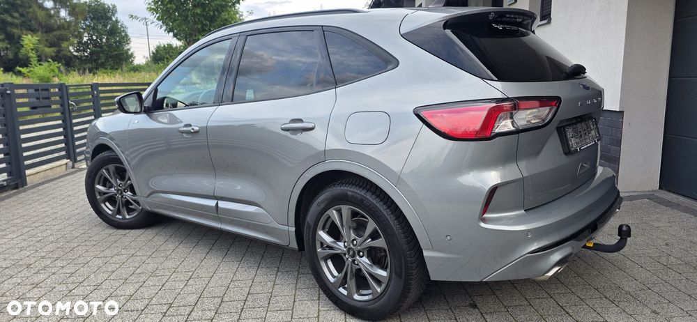 Ford Kuga 1.5 EcoBoost FWD ST-Line - 28