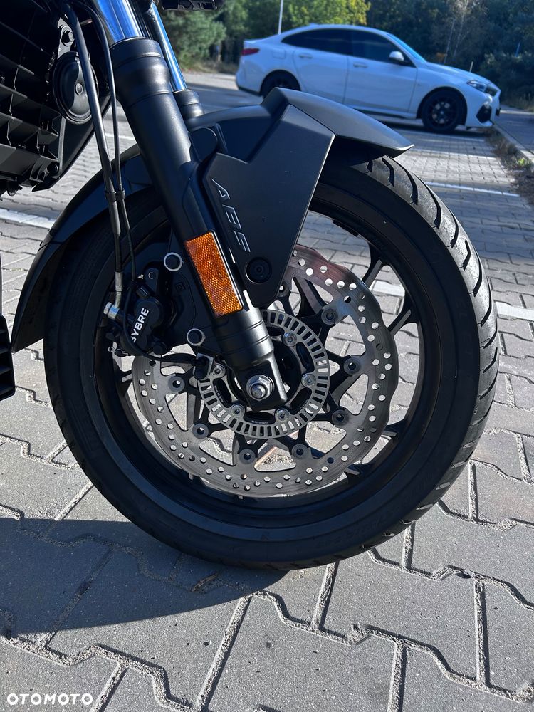 Bajaj Dominar 400 - 3