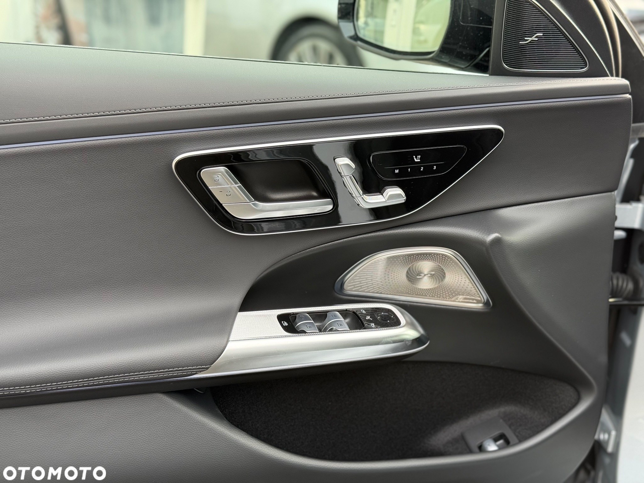 Mercedes-Benz Klasa E 200 mHEV 4-Matic AMG 9G-Tronic - 20