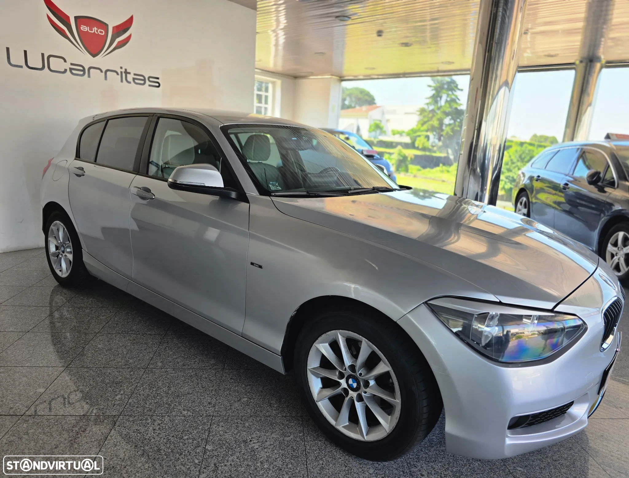 BMW 116 dA Line Urban - 3