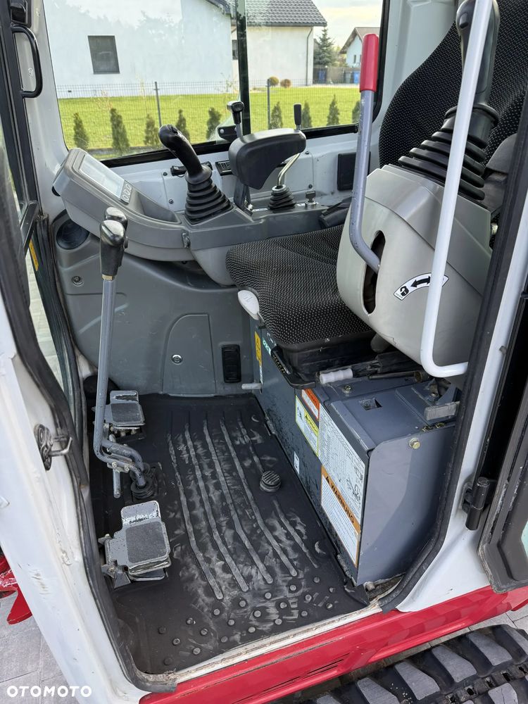 Takeuchi TB216 - 9