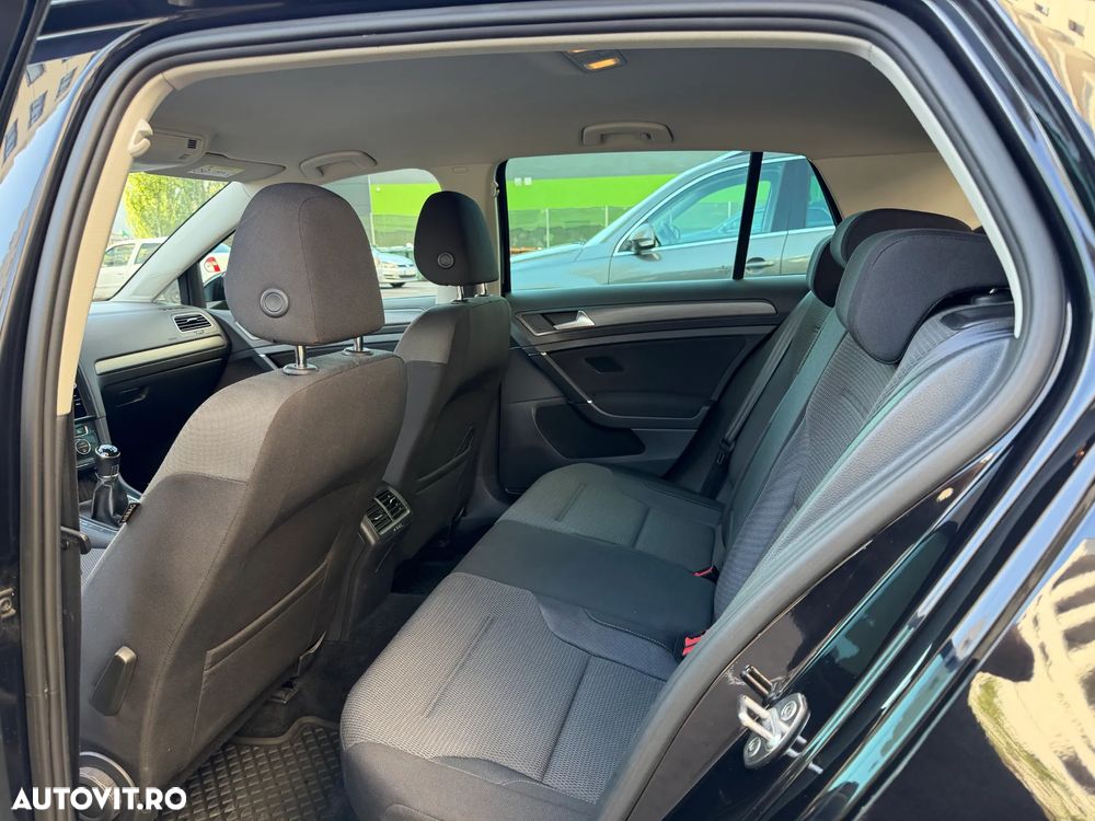 Volkswagen Golf 1.6 TDI BMT Trendline - 17