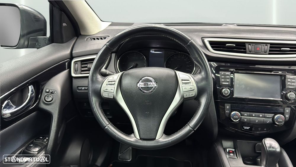 Nissan Qashqai 1.5 dCi TEKNA - 8