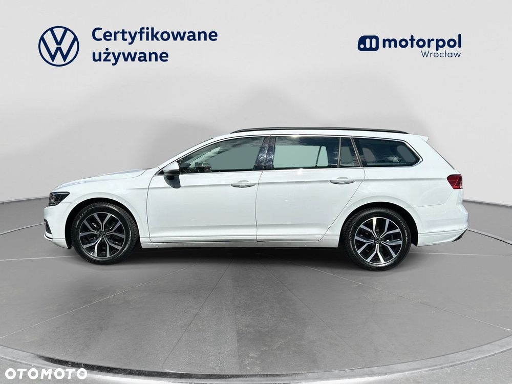 Volkswagen Passat 2023 photo 3