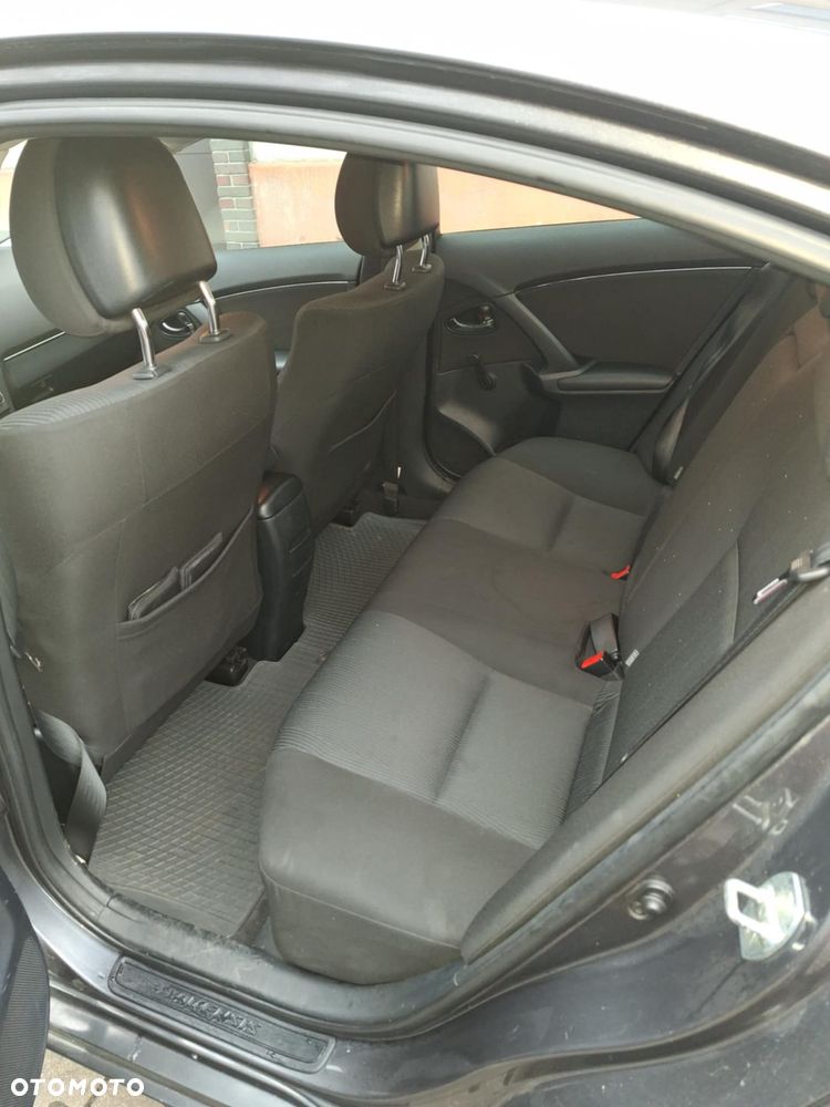 Toyota Avensis 2.0 D-4D Sol - 6