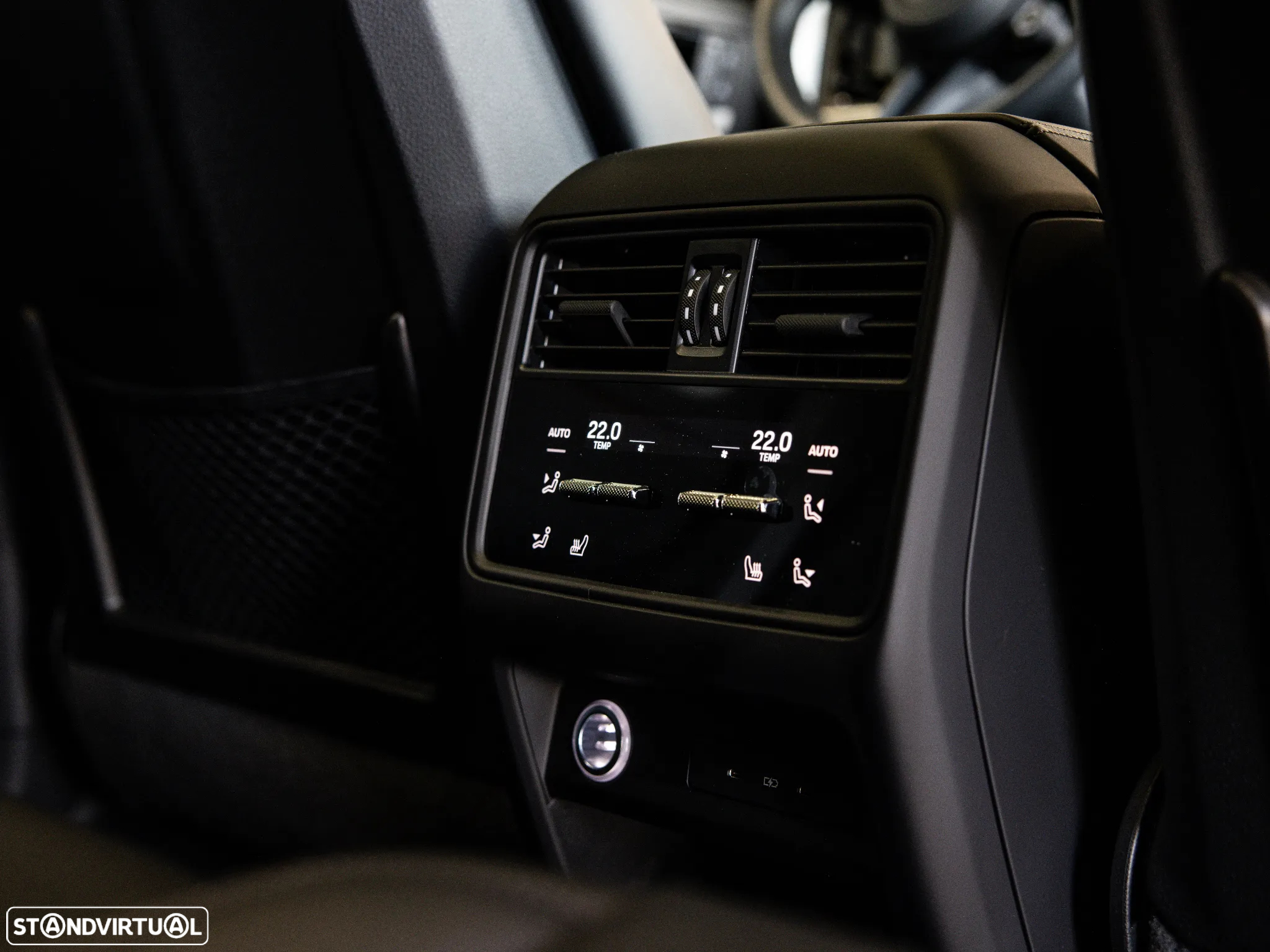 Porsche Cayenne Coupé E-Hybrid - 41