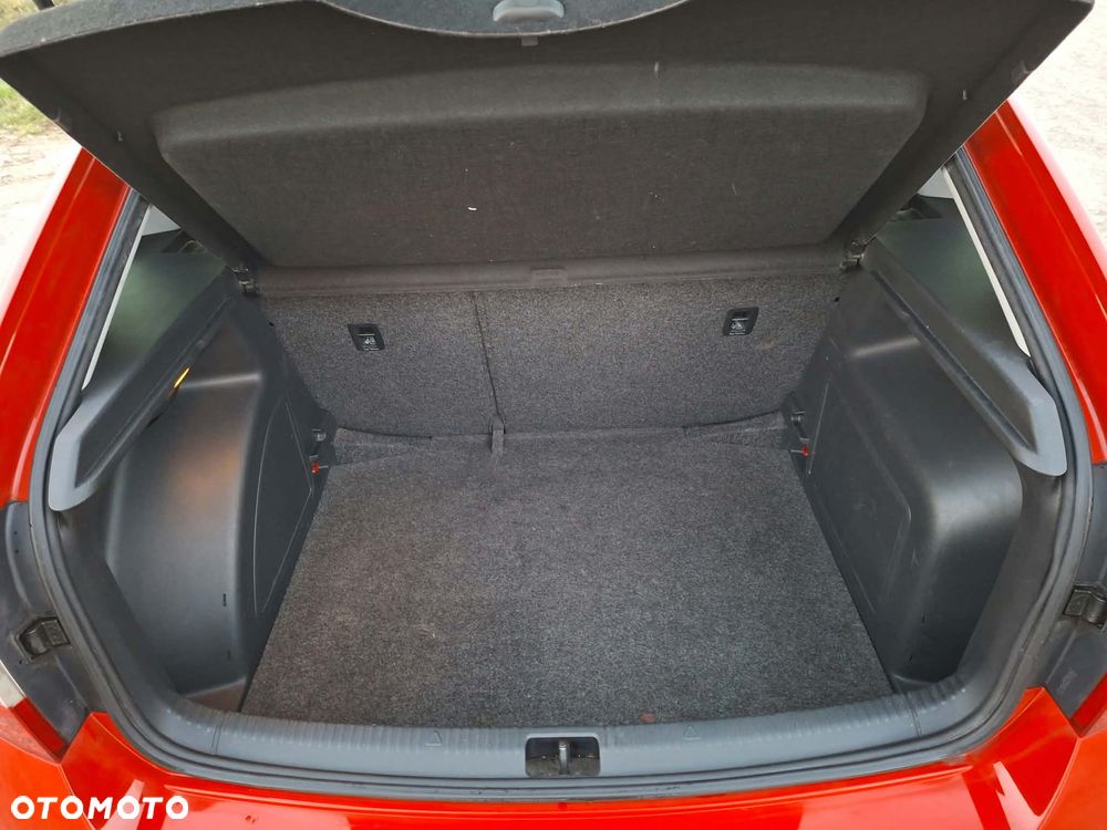 Skoda RAPID Spb 1.4 TSI Ambition DSG - 8