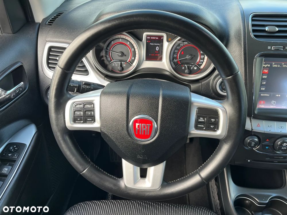 Fiat Freemont 2.0 Multijet 16V DPF Urban - 24
