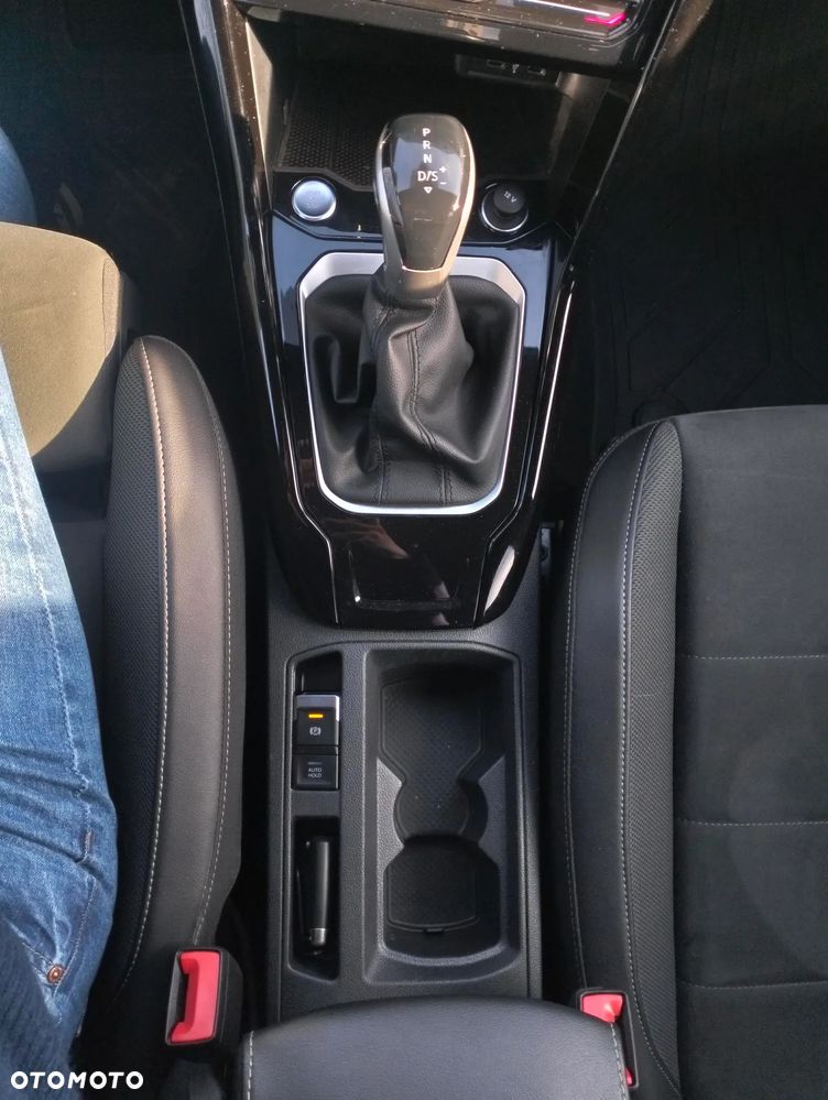 Volkswagen T-Roc 1.5 TSI R-Line DSG - 36