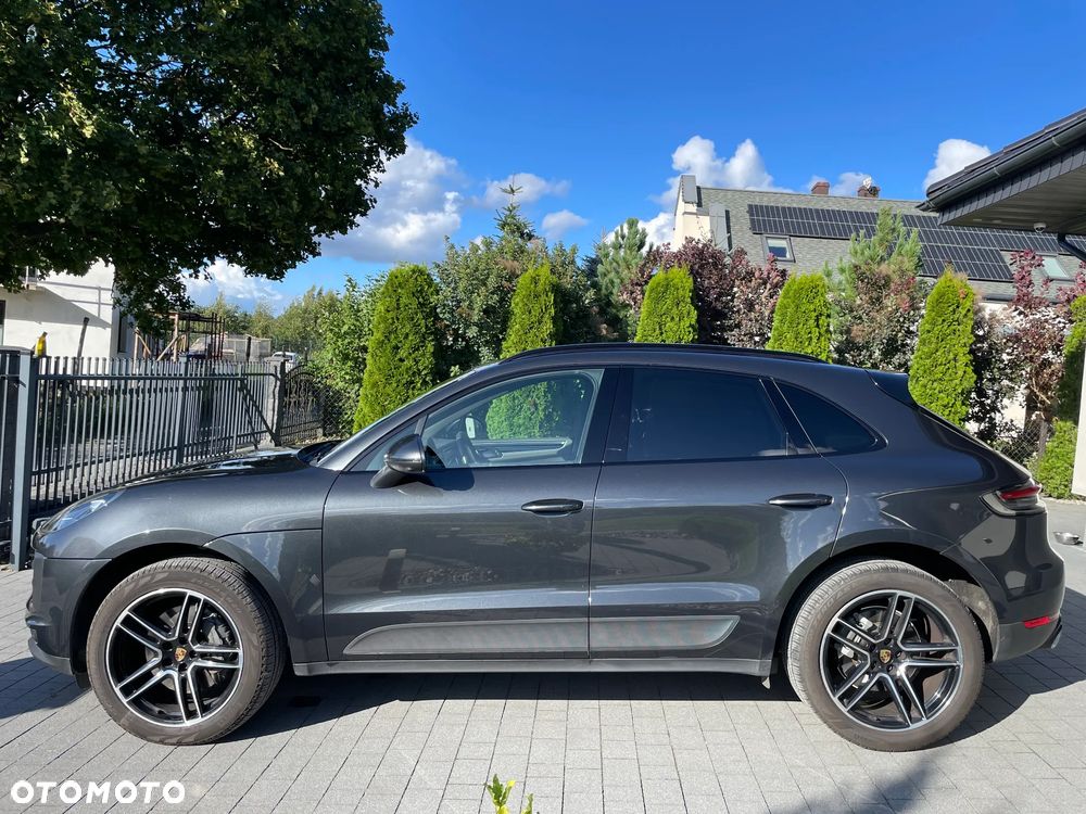 Porsche Macan - 2