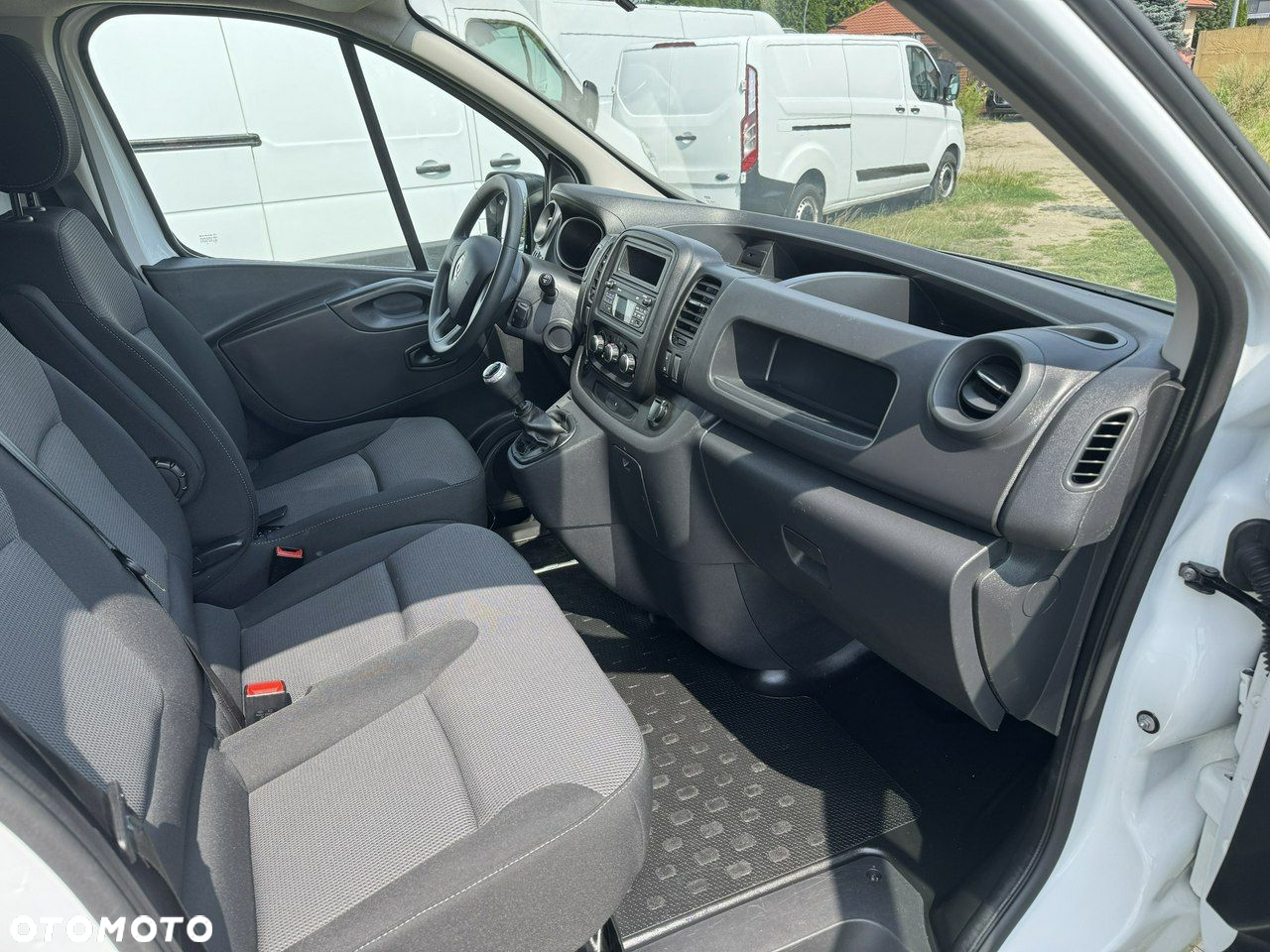 Renault Trafic - 10