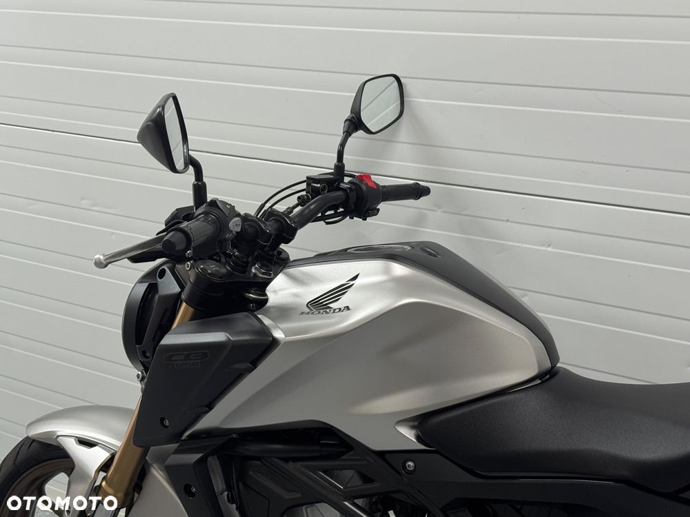 Honda CB - 20