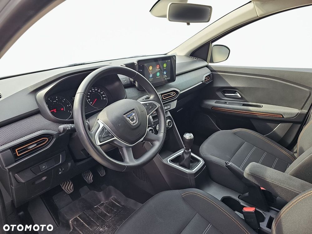Dacia Sandero Stepway - 12