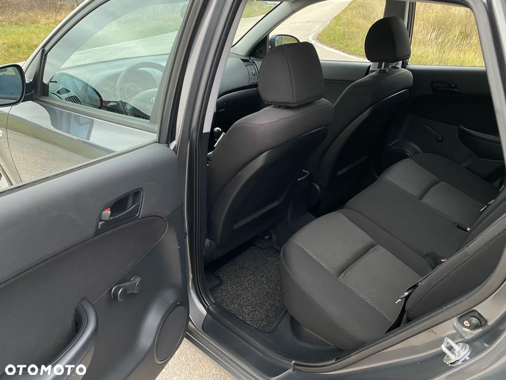 Hyundai i30 1.4 Classic - 20