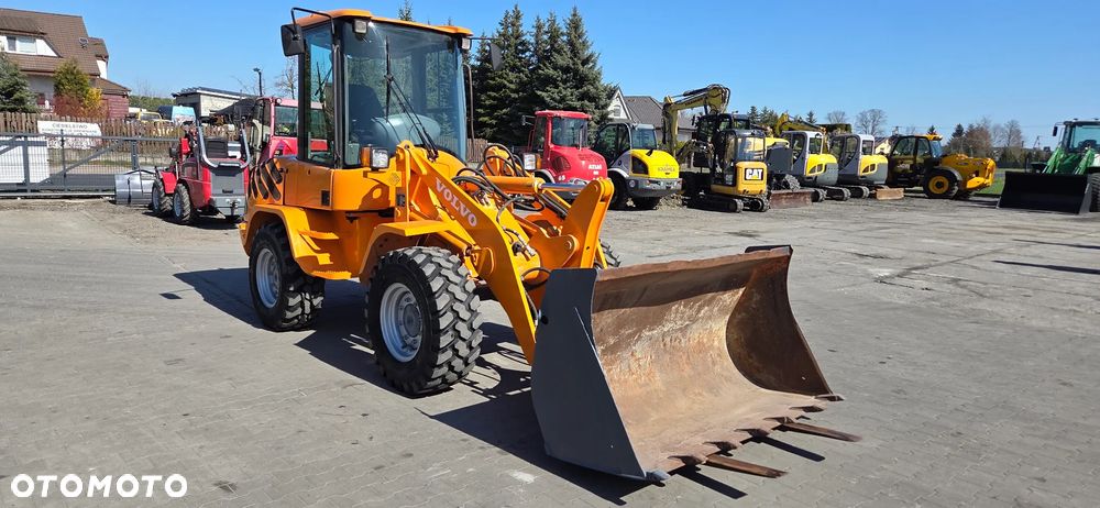 Volvo <<Ładowarka Volvo L30, 1999r, opony 90%dobre,łyżka+widły, z Niemiec>> - 4