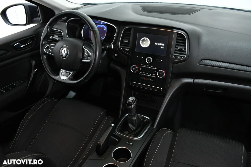 Renault Megane BLUE dCi 115 BUSINESS EDITION - 15