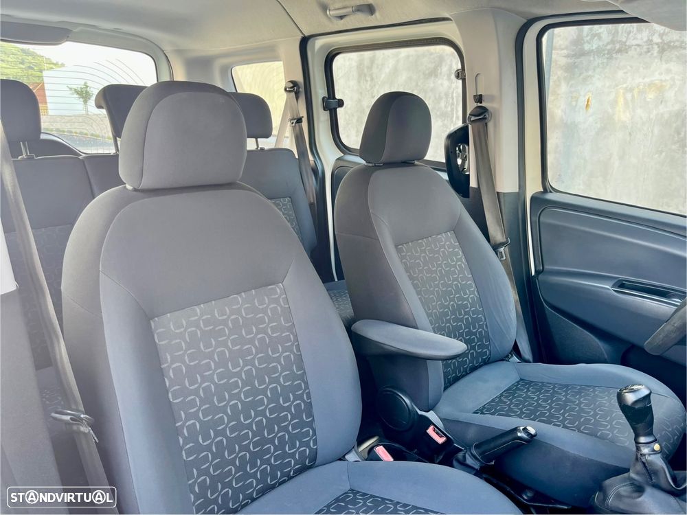Fiat Doblo 1.3 Multijet - 27