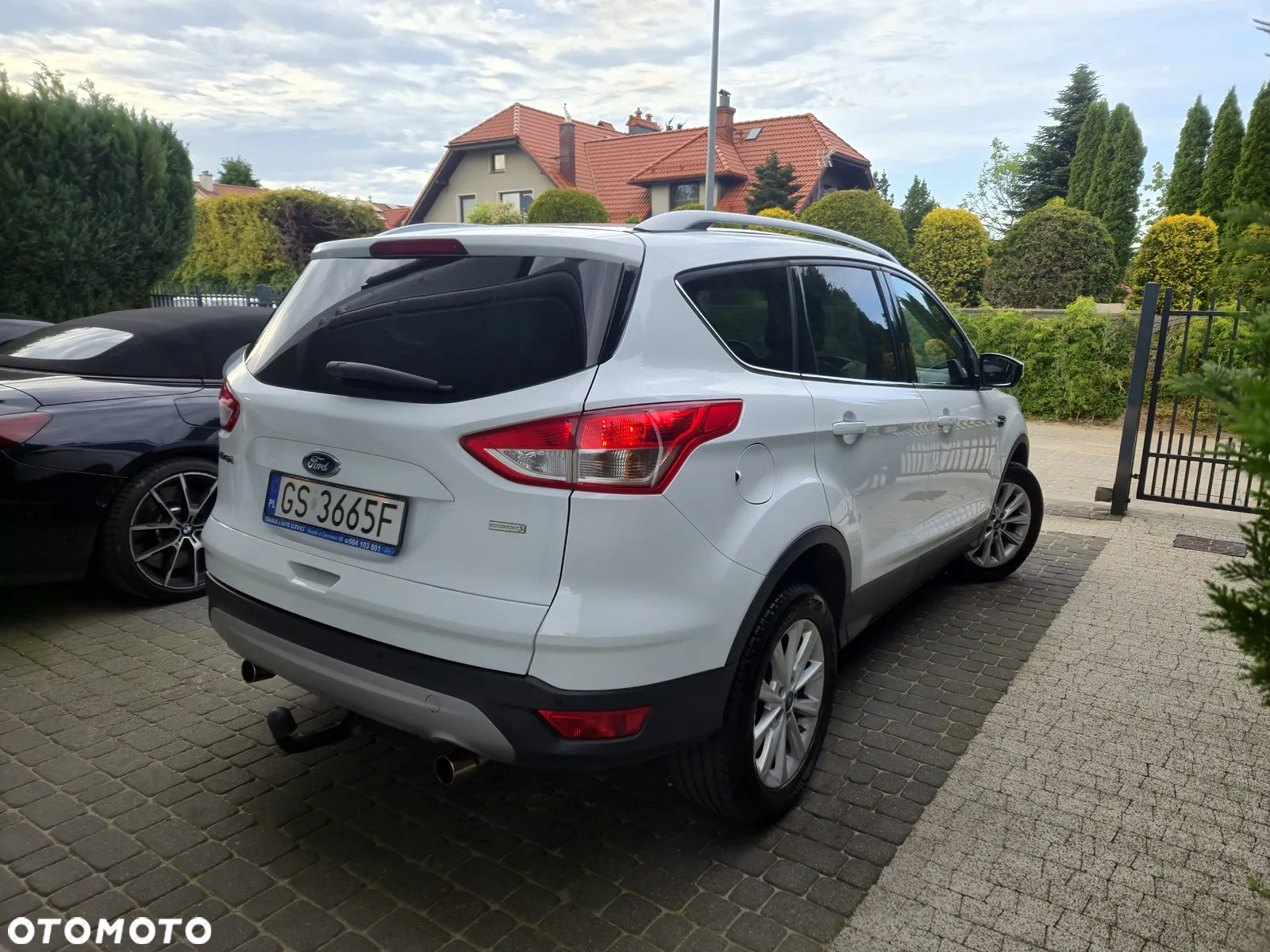 Ford Kuga 1.5 EcoBoost 2x4 Titanium - 4