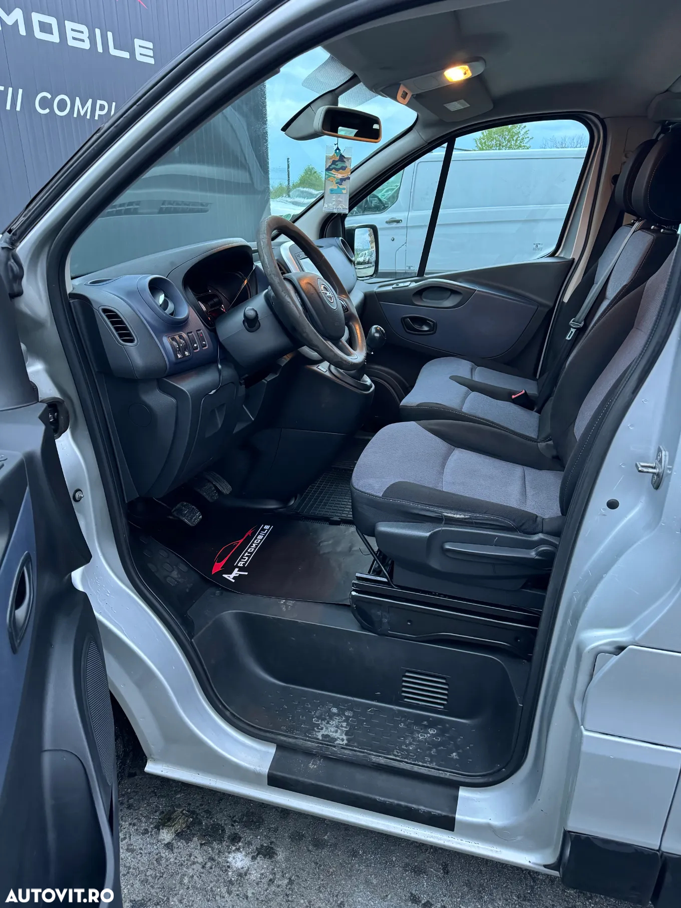 Opel Vivaro 1.6 TwinTurbo CDTI Combi L2H1 2.9 t Start/Stop - 7