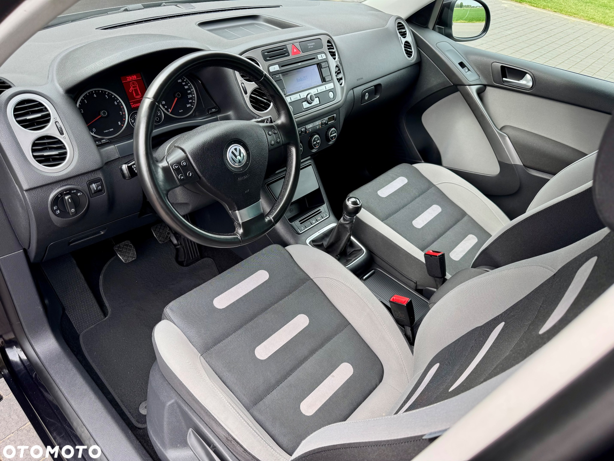 Volkswagen Tiguan 2.0 TSI 4Motion Sport & Style - 12