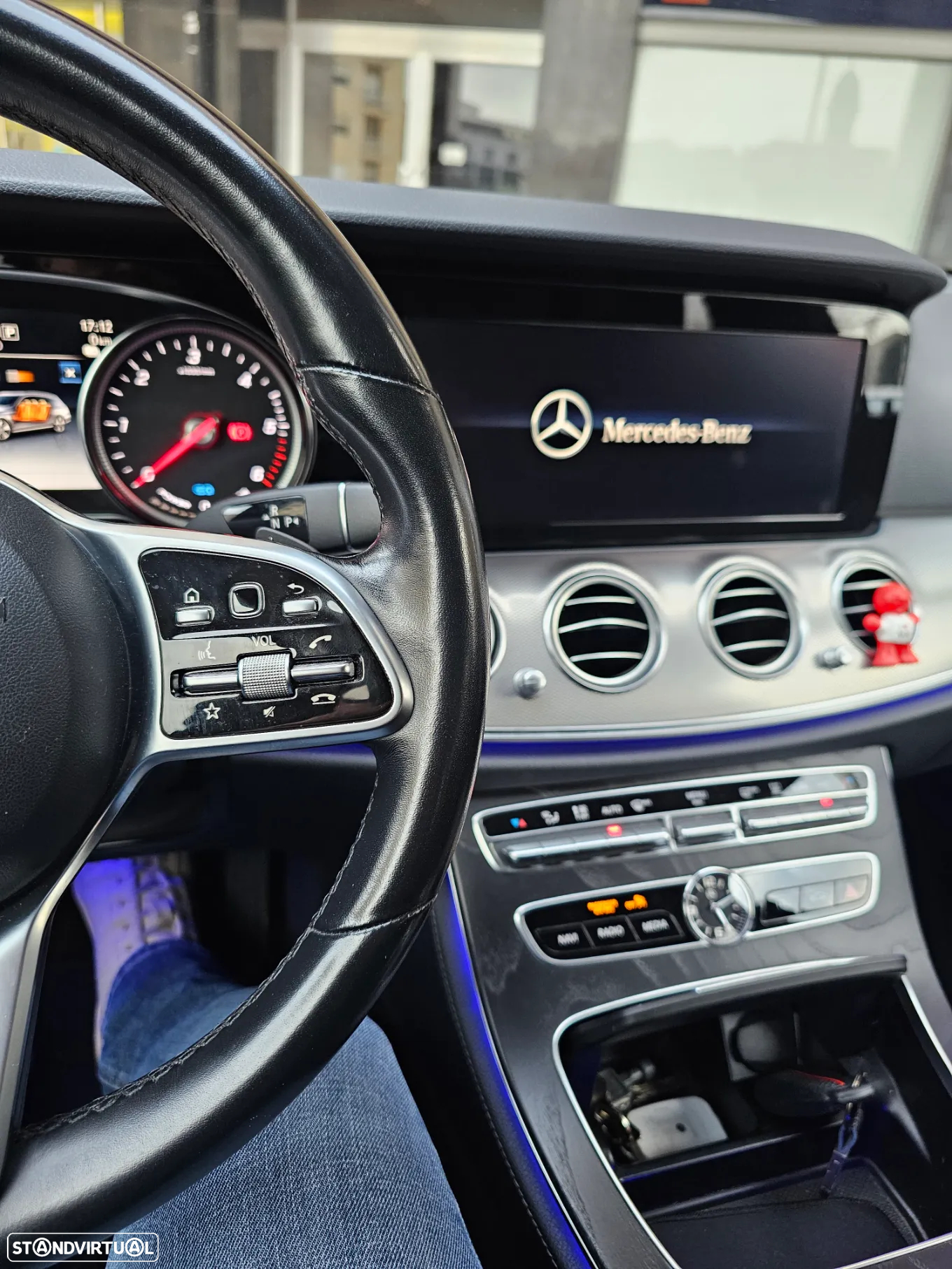 Mercedes-Benz E 300 - 2