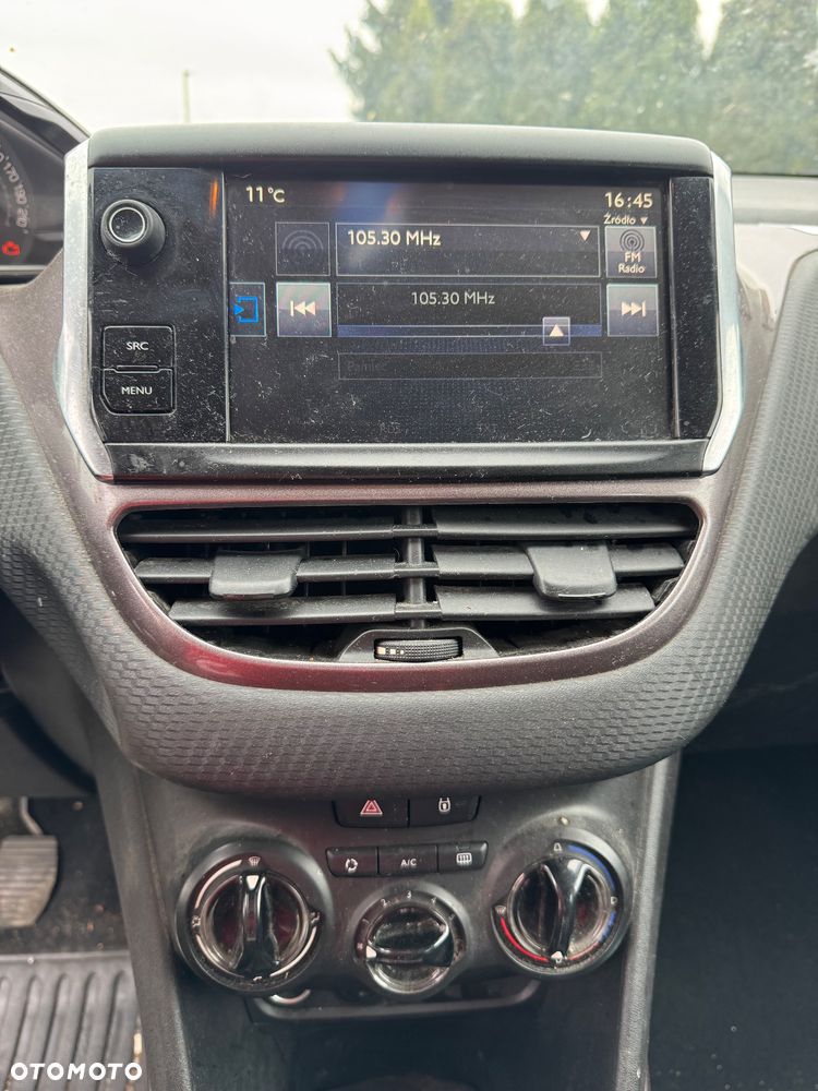 Peugeot 2008 PureTech 82 Style - 20