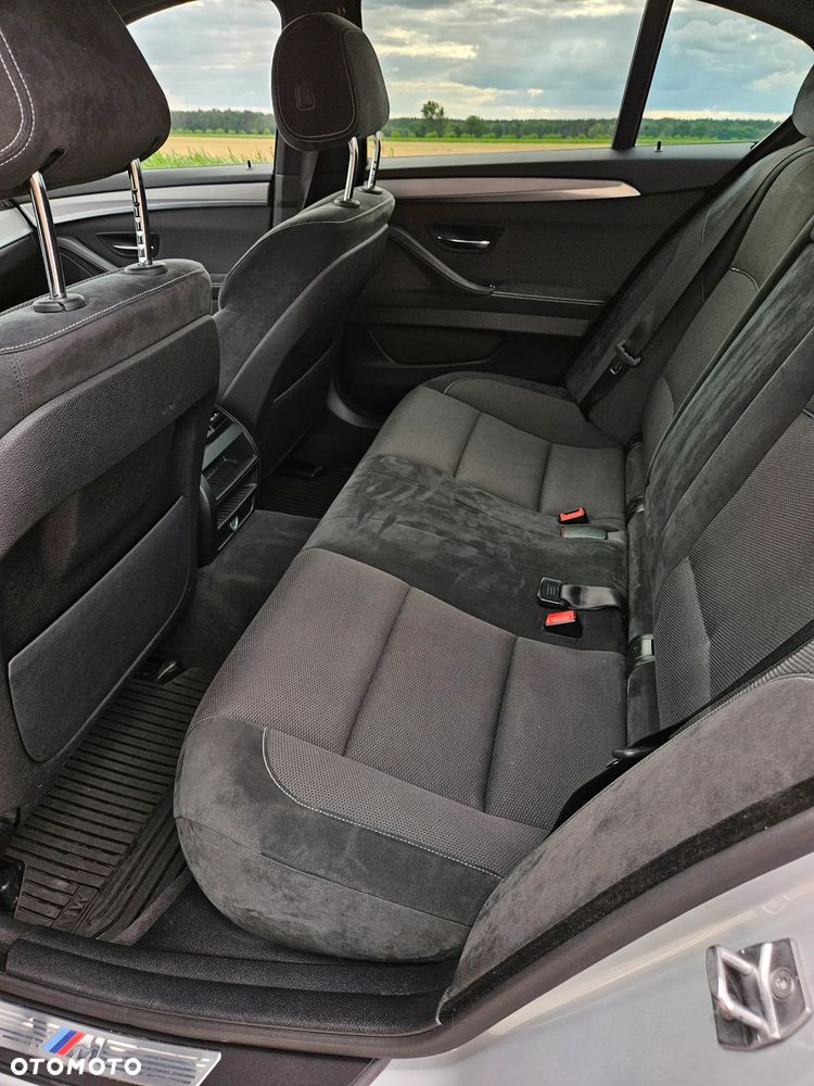 BMW Seria 5 525d xDrive - 20