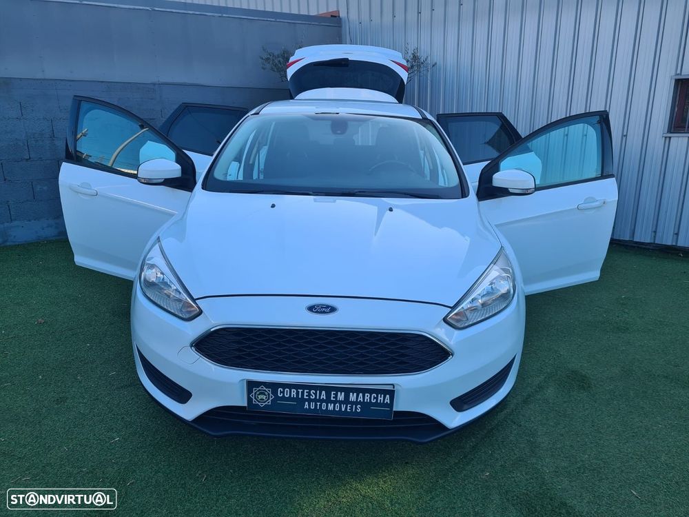 Ford Focus SW 1.5 TDCi Trend ECOnetic - 13
