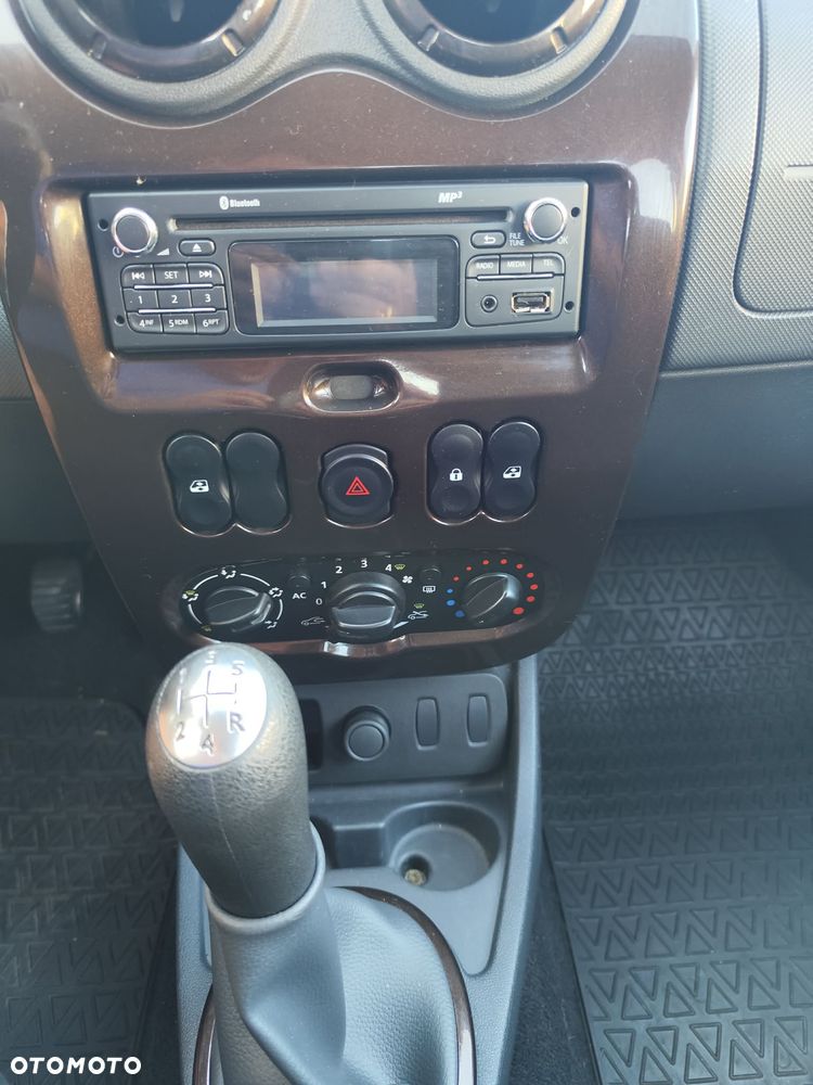 Dacia Duster 1.6 Ambiance Eco - 8