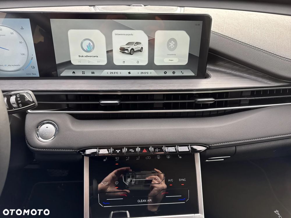 Chery Tiggo 4 1.5 GDI HEV Prestige DHT - 18