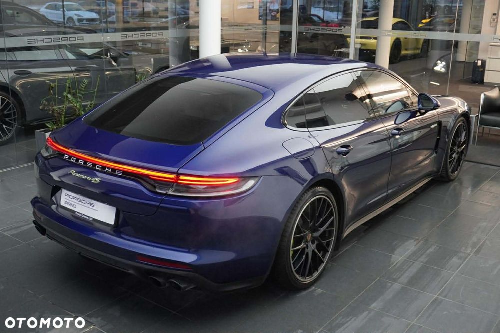 Porsche Panamera 4S E-Hybrid - 8