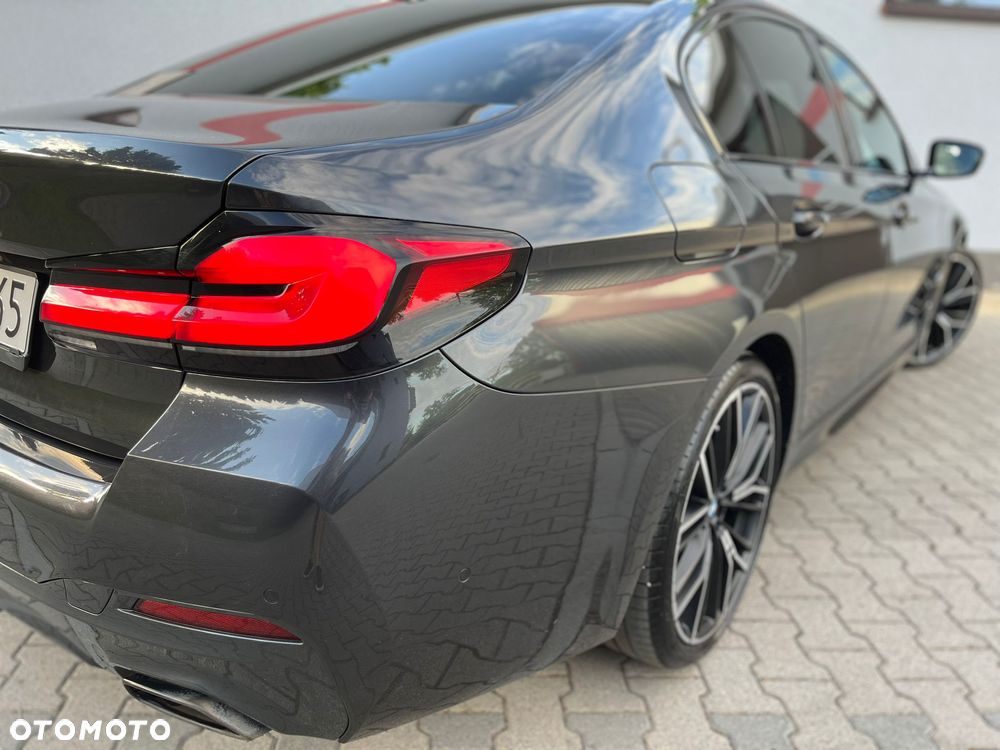 BMW Seria 5 530d xDrive mHEV M Sport sport - 15