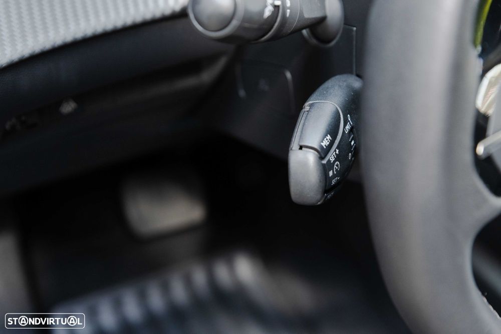 Peugeot e-208 50 kWh Allure - 18