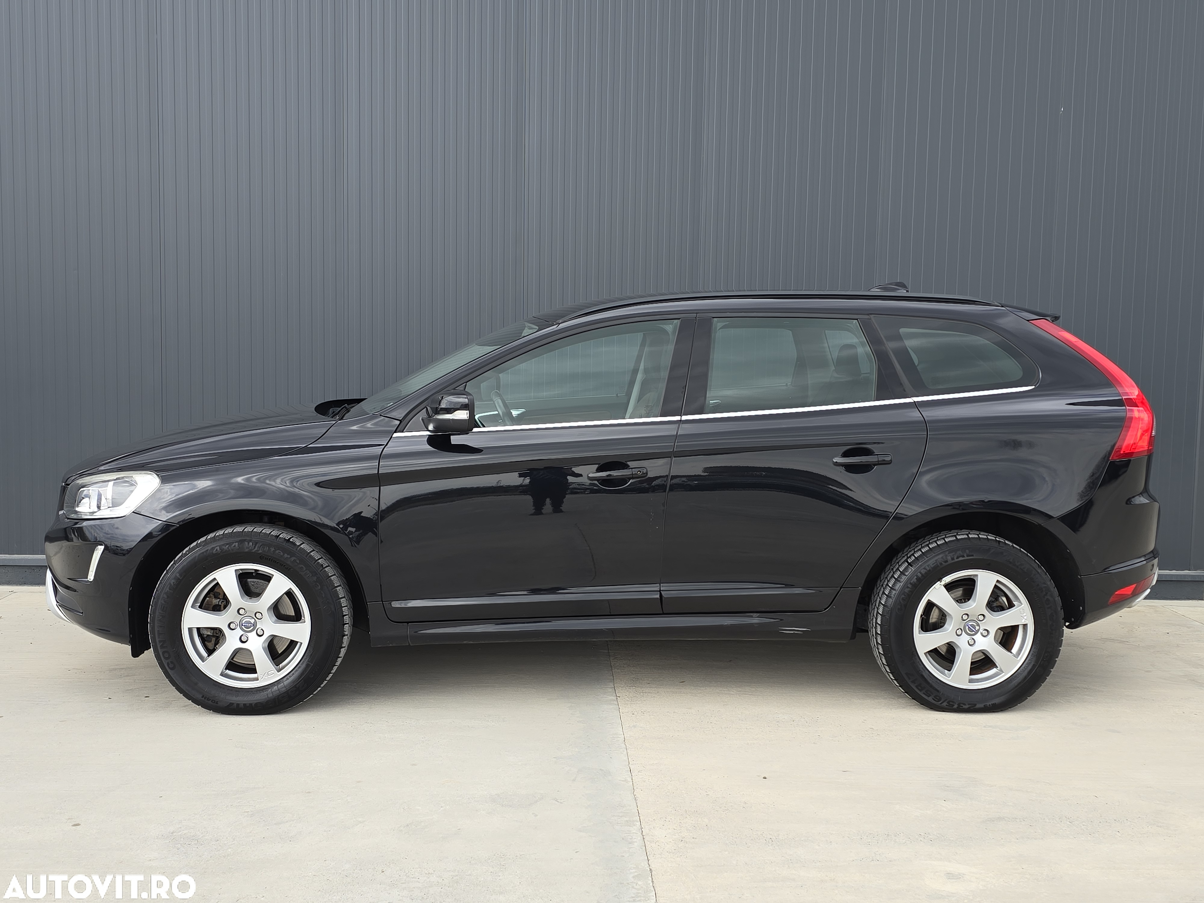 Volvo XC 60 D3 Start-Stop Ocean Race - 11