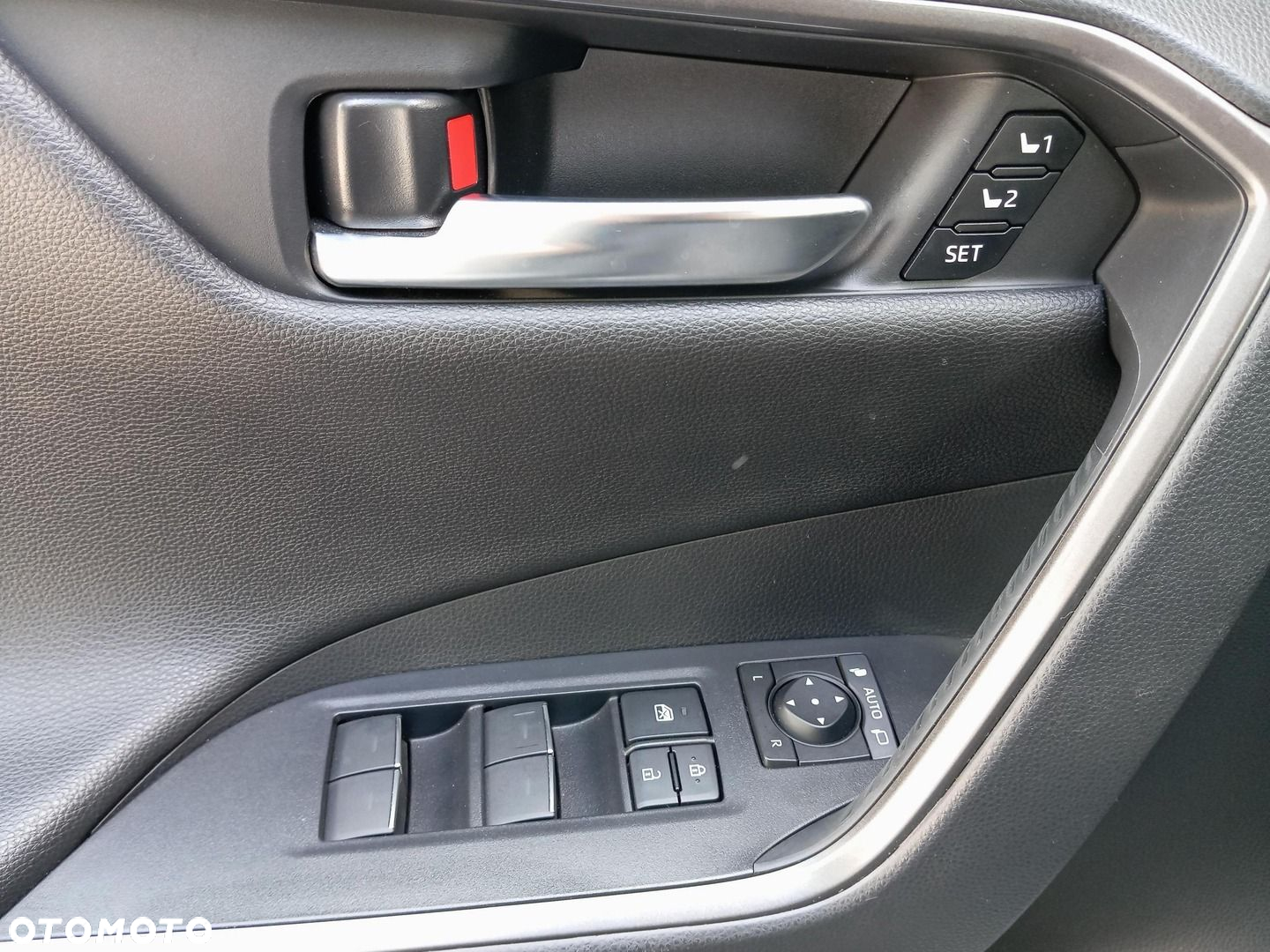 Toyota RAV4 - 19