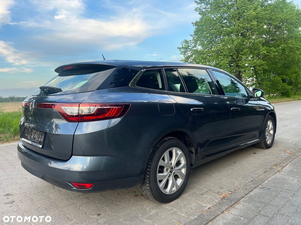 Renault Megane ENERGY TCe 130 LIMITED - 4