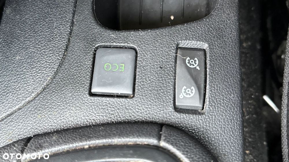 Renault Clio - 19
