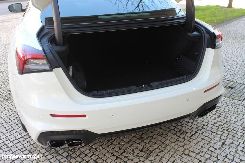 Maserati Ghibli GT Hybrid - 27